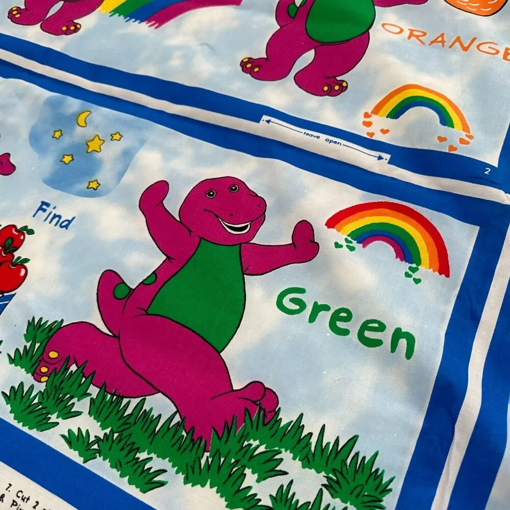 Barney Book of Colors Rainbow Fabric Book Cotton Craft‎ Panel Vintage Cut & Sew
